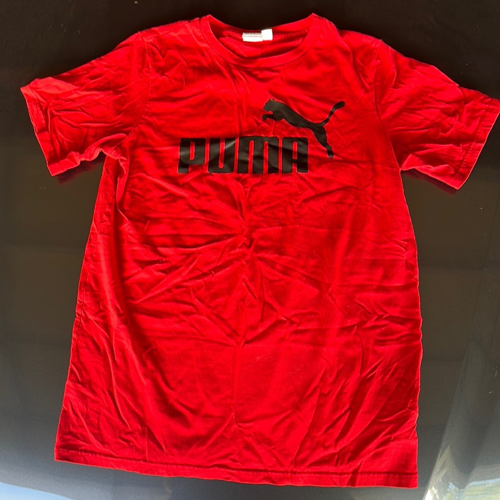 Boys size XL puma shirt